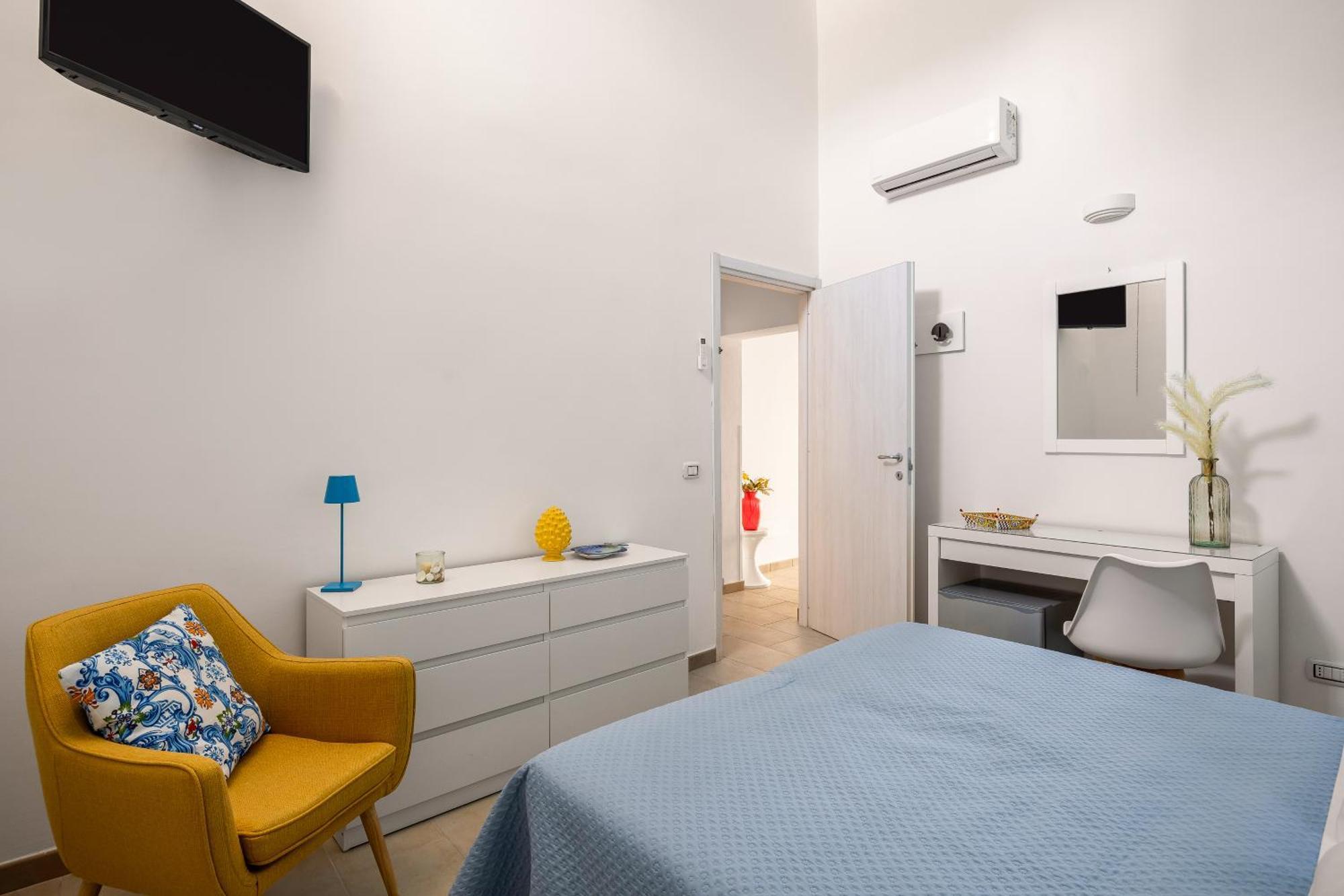 Madre Terra Apartment & Rooms تيراسيني المظهر الخارجي الصورة