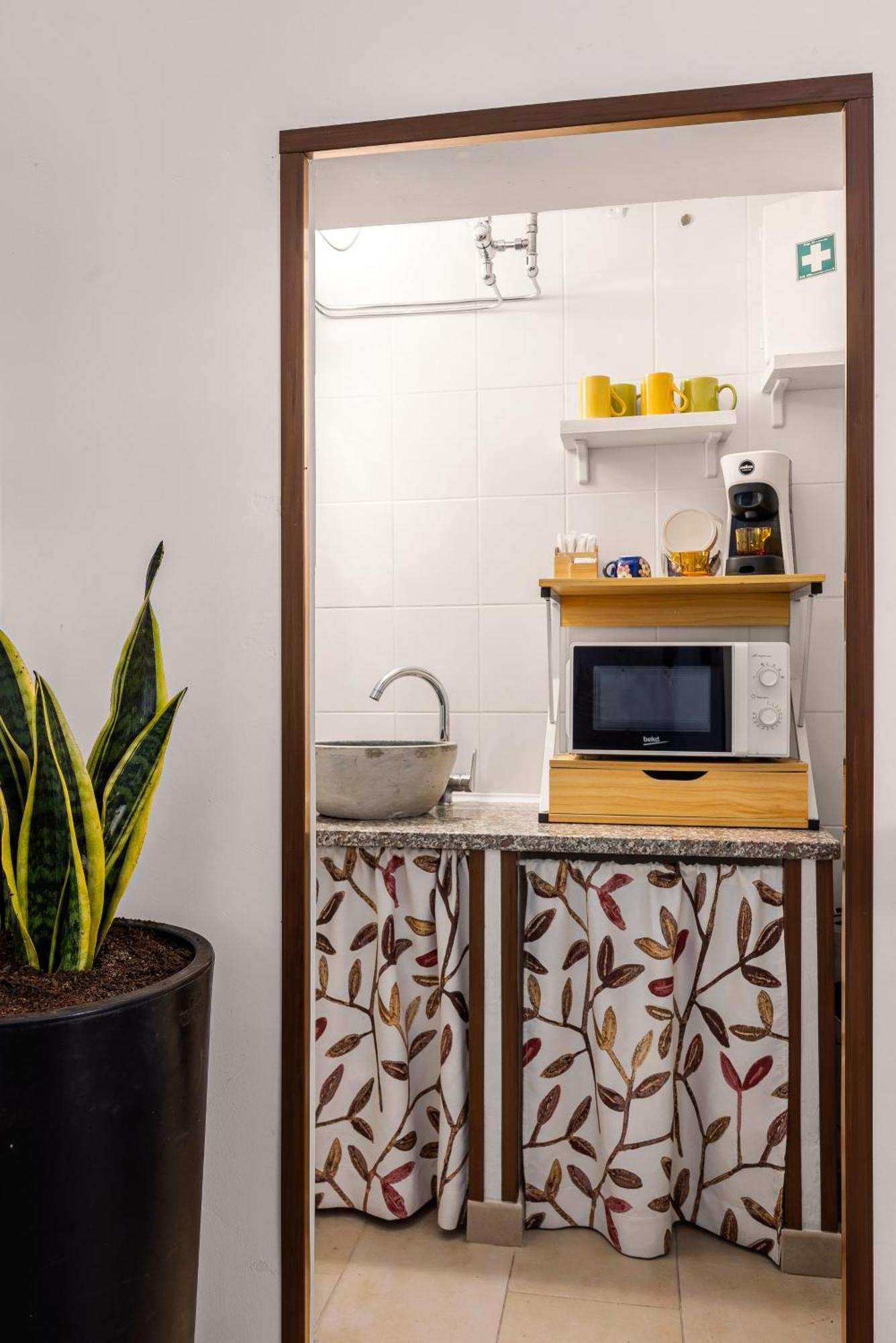 Madre Terra Apartment & Rooms تيراسيني المظهر الخارجي الصورة