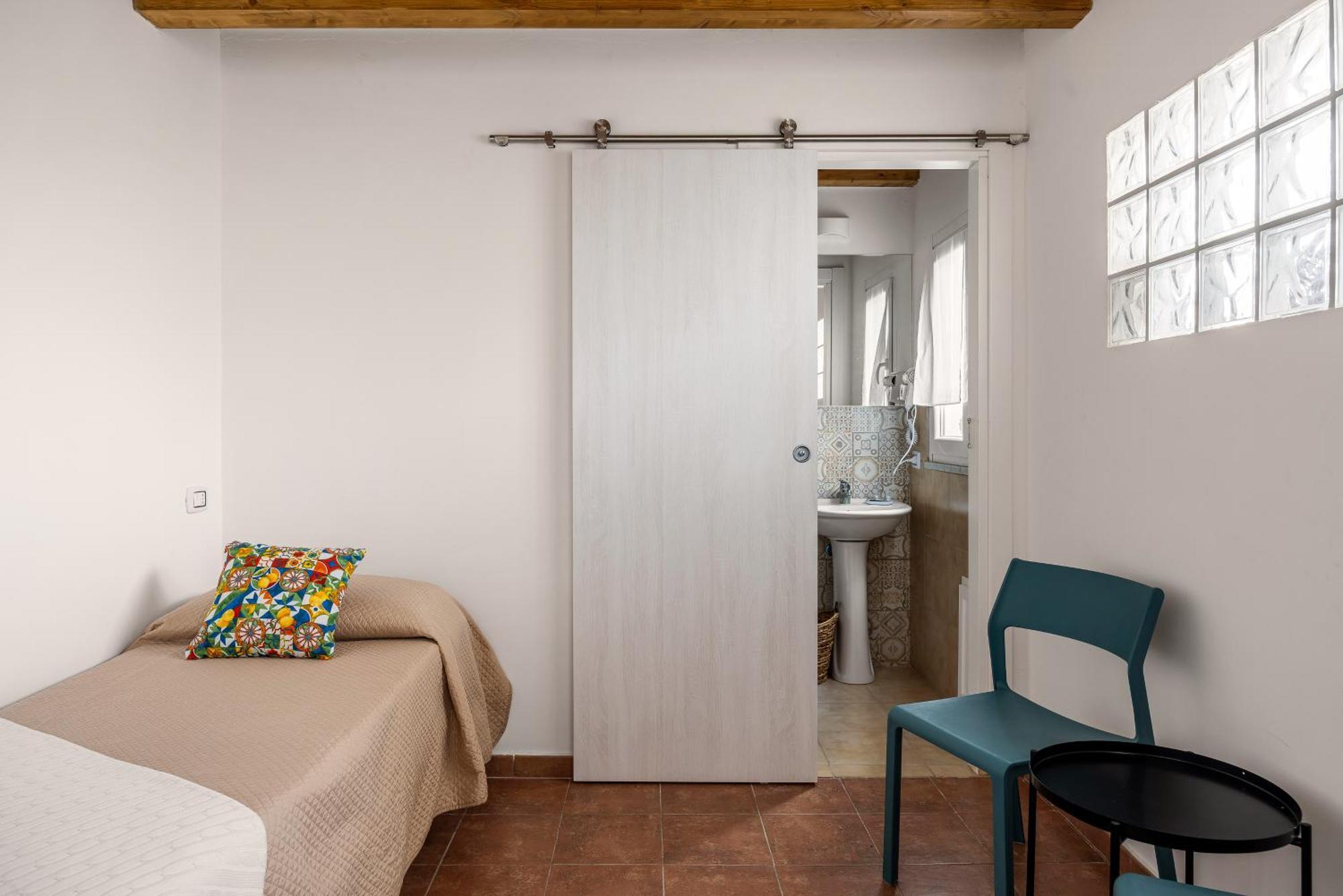 Madre Terra Apartment & Rooms تيراسيني المظهر الخارجي الصورة